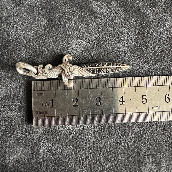 David Yurman Waves Dagger Amulet Pendant w/ Black Diamonds - 44mm - Picture 11 of 12